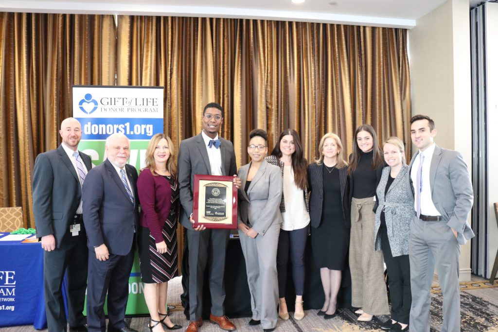 2019 Gift of Life Award Recipients from Hospital of the University of Pennsylvania, pictured with Gift of Life Donor Program Representatives at the HAP Southeast Connect event Nov. 8 in King of Prussia, PA