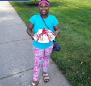 11-year-old Willow Grove girl starts baking business during pandemic.